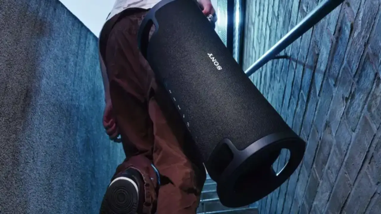Sony, bass odaklı kablosuz hoparlörlerini tanıttı