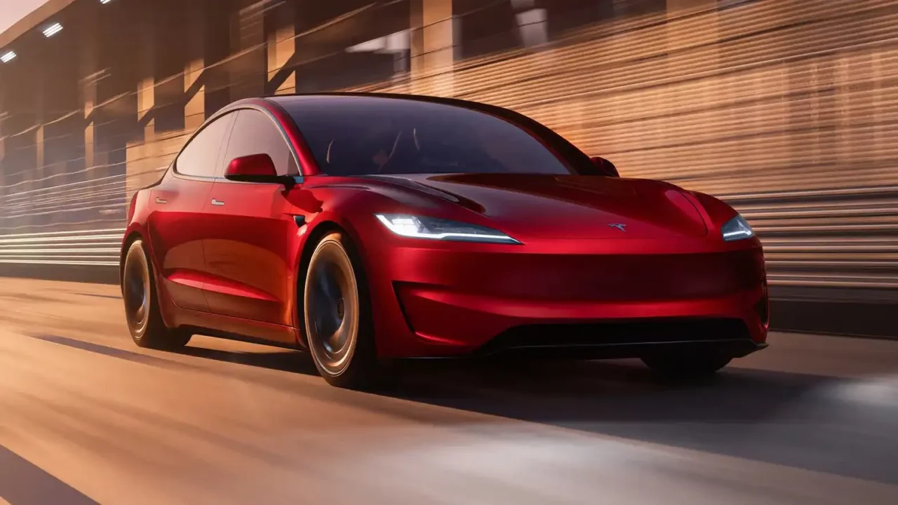 Yeni Tesla Model 3 Performance! İşte fiyatı ve özellikleri